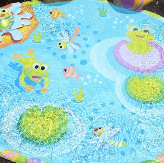 3D Frogs Sprinkler Mat