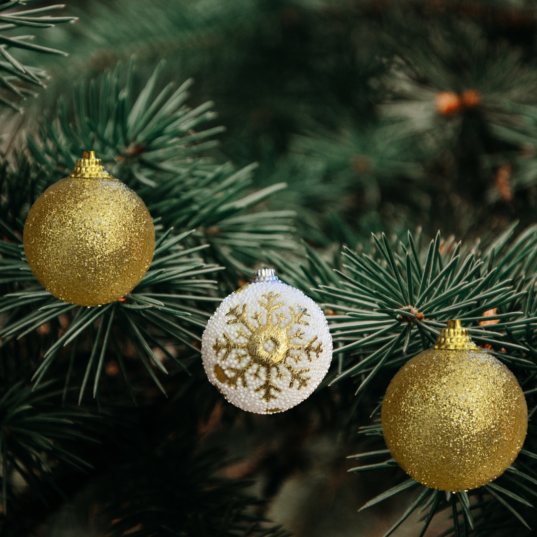 Christmas Tree Ornaments - Glitter Gold & White Balls - 6PC