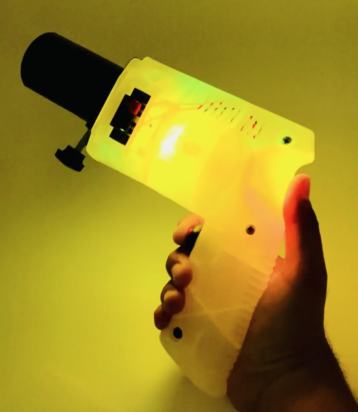 Cold Pyro Hand Gun / Handheld Battery Operated Gun for Funtions and Parties or Pub Events and all KInds of Celebrations