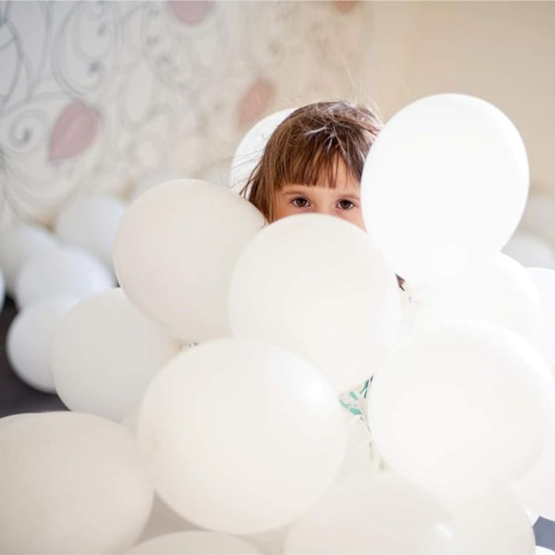 8" White Latex Balloon - 50ct