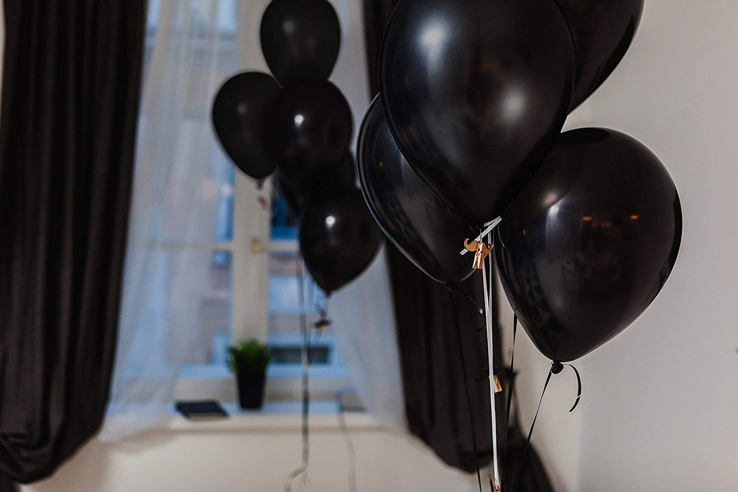 Black Latex Balloons 12"