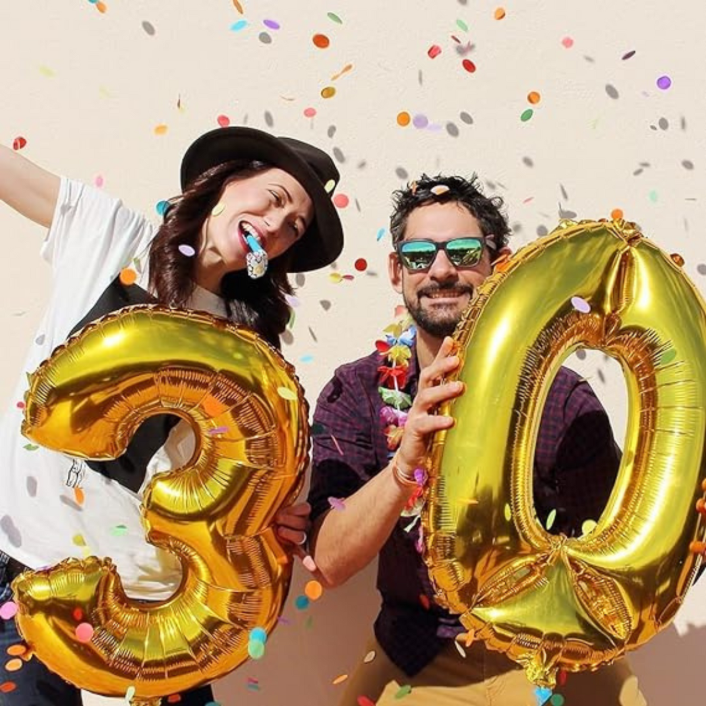 Numerical 0 18" Golden Balloon