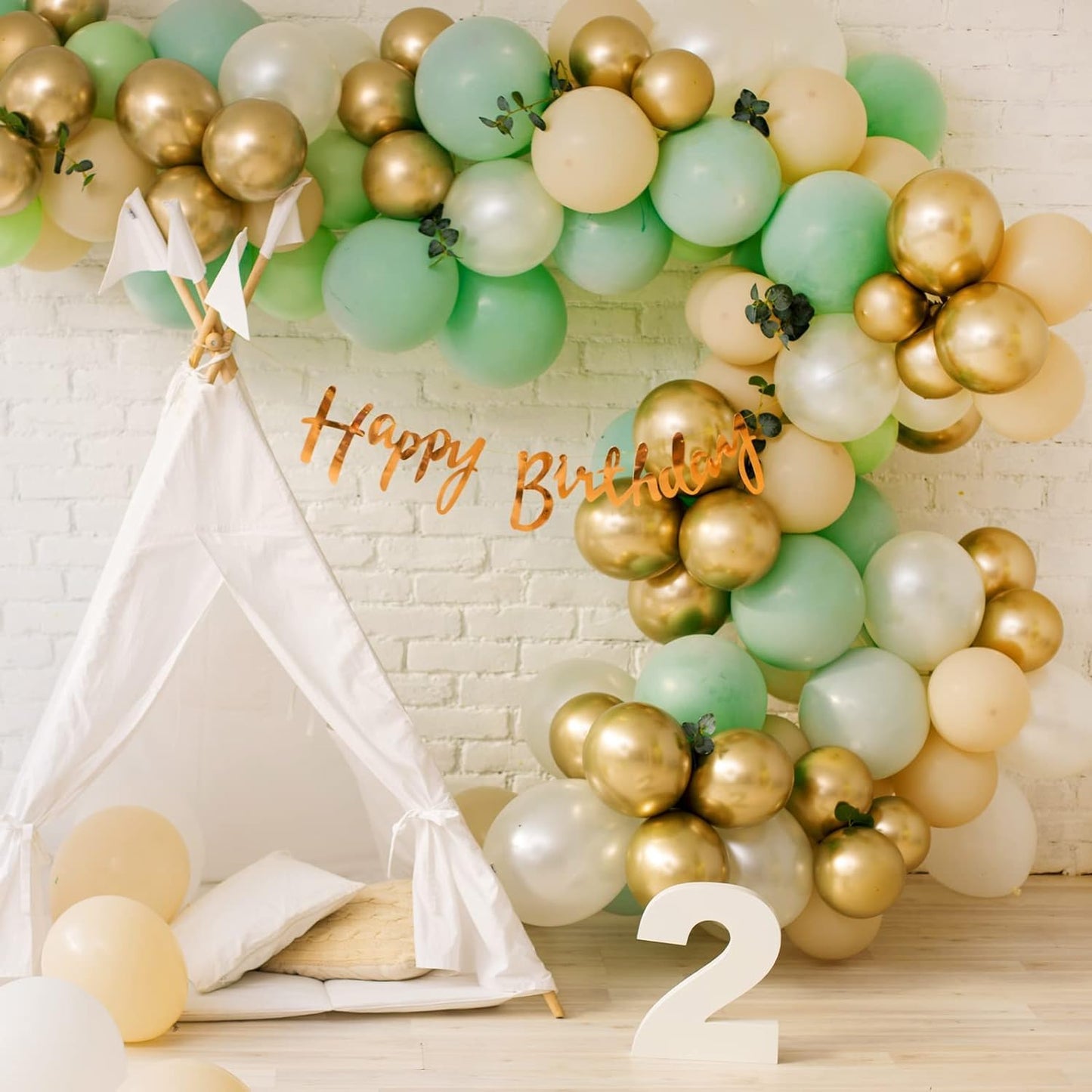 8" Golden Latex Balloon - 50ct