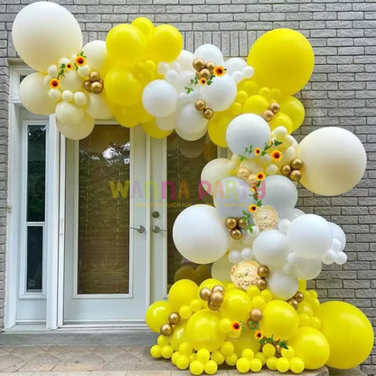 12" Metallic Lemon Yellow Balloon