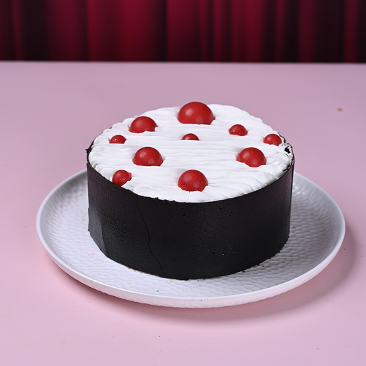 Wanna Party Black Forest Gateaux Cake 1/2 Kg