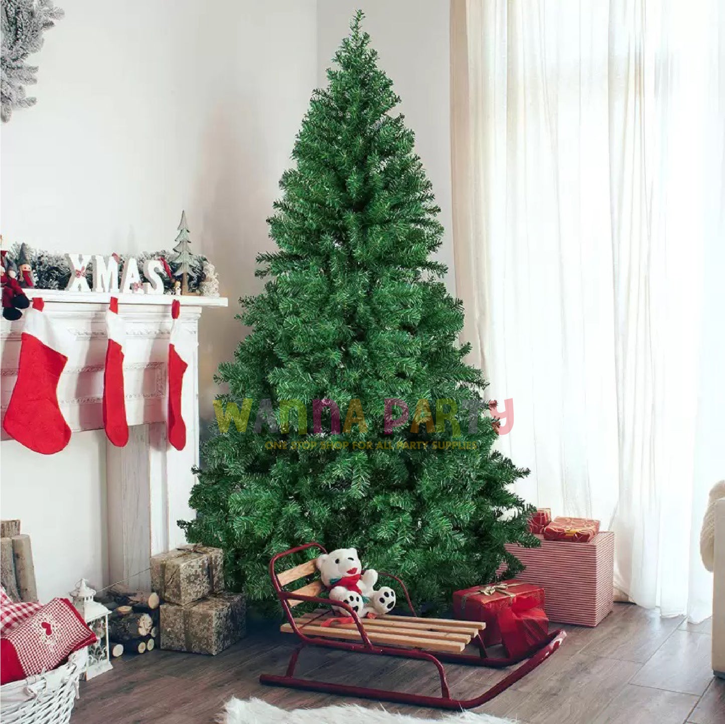 Grassy Finish Dense Green Christmas Tree with 762