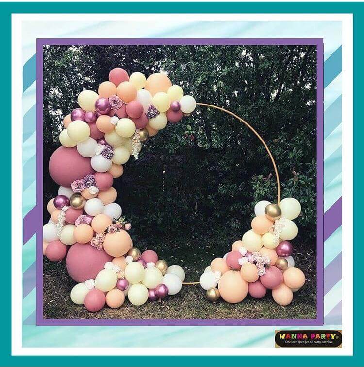 Pastel Balloons & Flowers Round Set Up