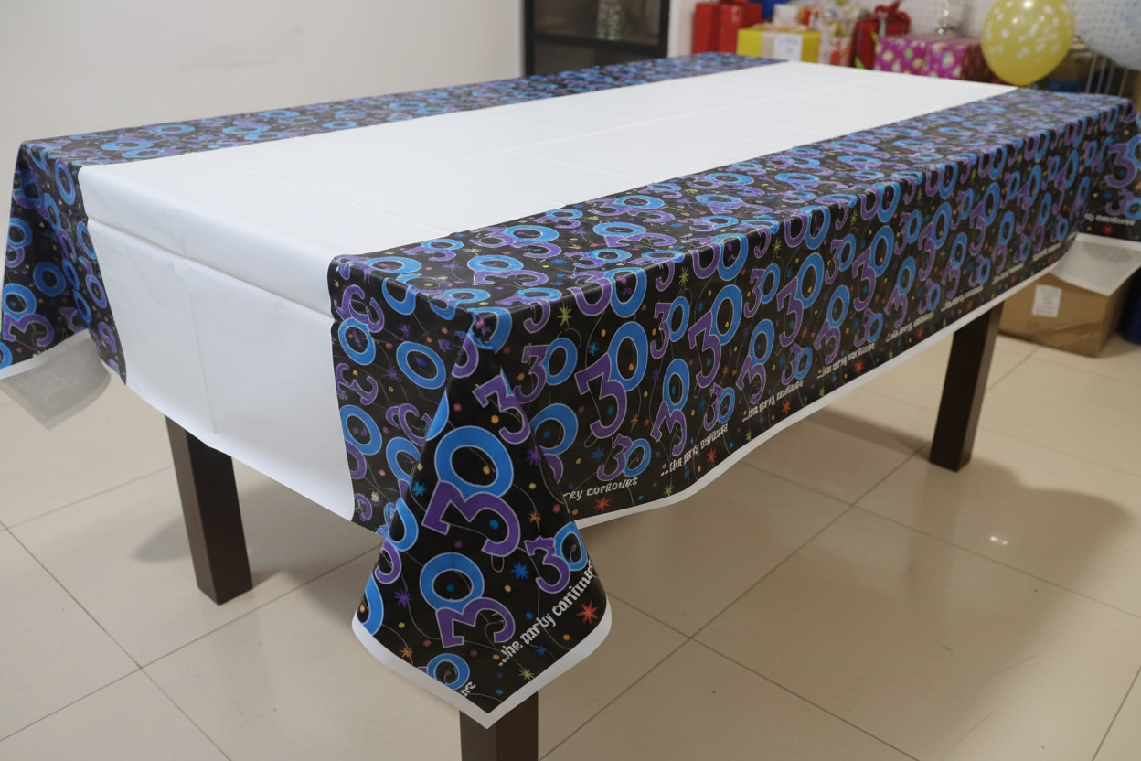 30th Birthday Plastic Tablecover 3/4 angle
