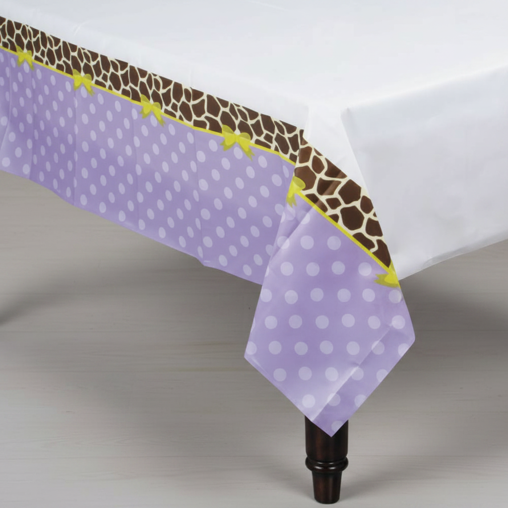 Modern Mommy Tablecover 3/4 angle